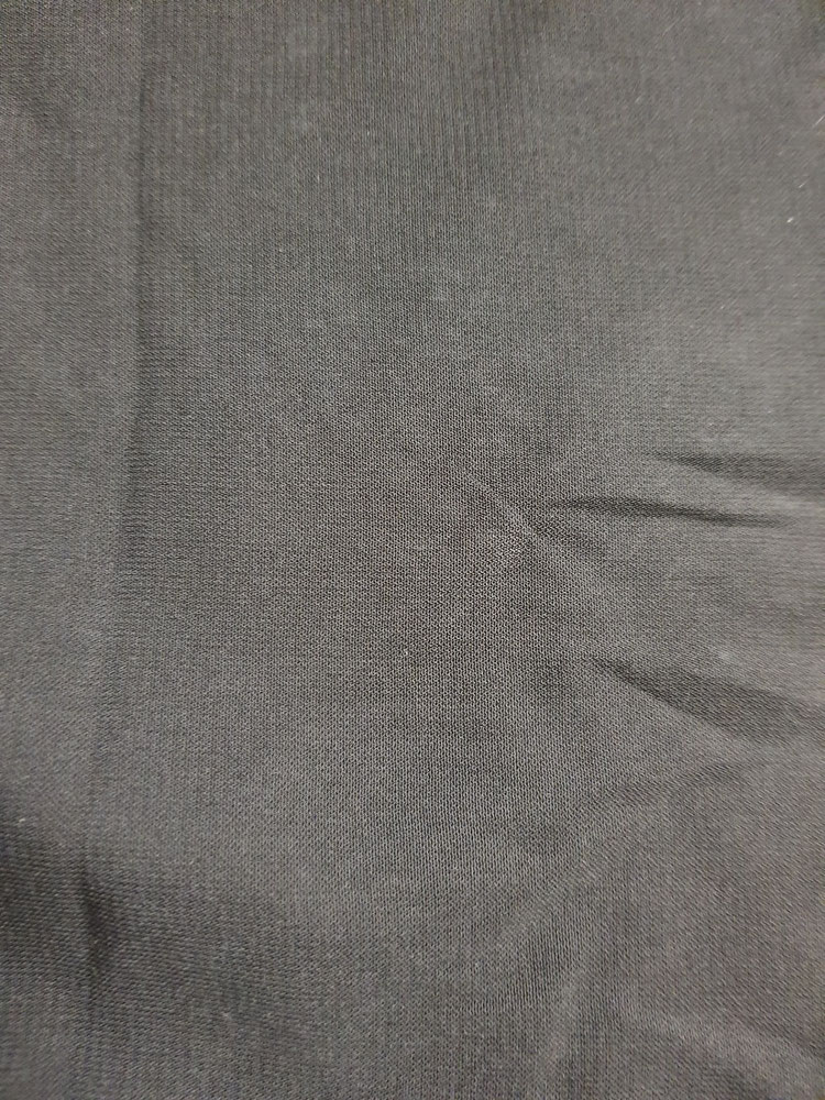 Popeline Polycoton en Gros : La Fibre Polyvalente et Durable